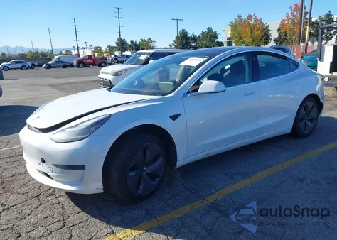 2020 Tesla Model 3 Standard Range Plus Rear-Wheel Drive/Standard Range Rear-Wheel Drive from USA, damaged, VIN 5YJ3E1EA0LF805833